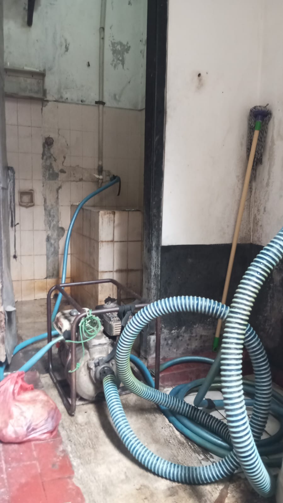 Peralatan profesional saluran pipa